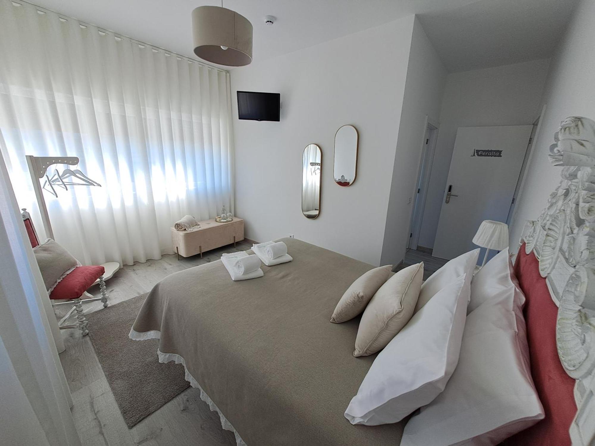 Aroucehostel 洛萨 外观 照片