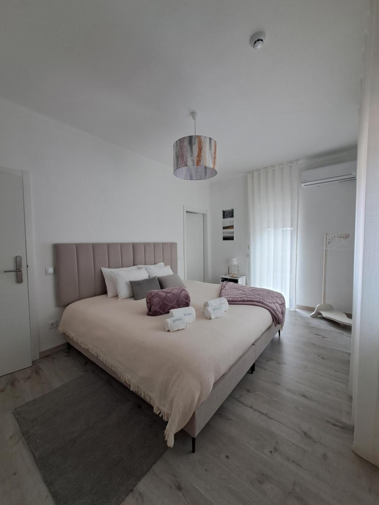 Aroucehostel 洛萨 外观 照片